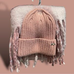 Steve Madden Plaid Scarf & Pink Beanie Har Set NWOT On Hanger